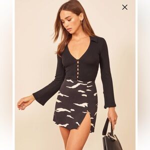 Reformation Luce Ribbed Button Front Top Size S